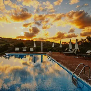 Tenuta Pianirossi Farm stay